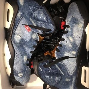 Air Jordan 6 Wash Distressed Denim